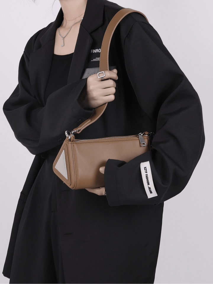 [luckystudio] Triangle Simple Crossbody Bag st1944