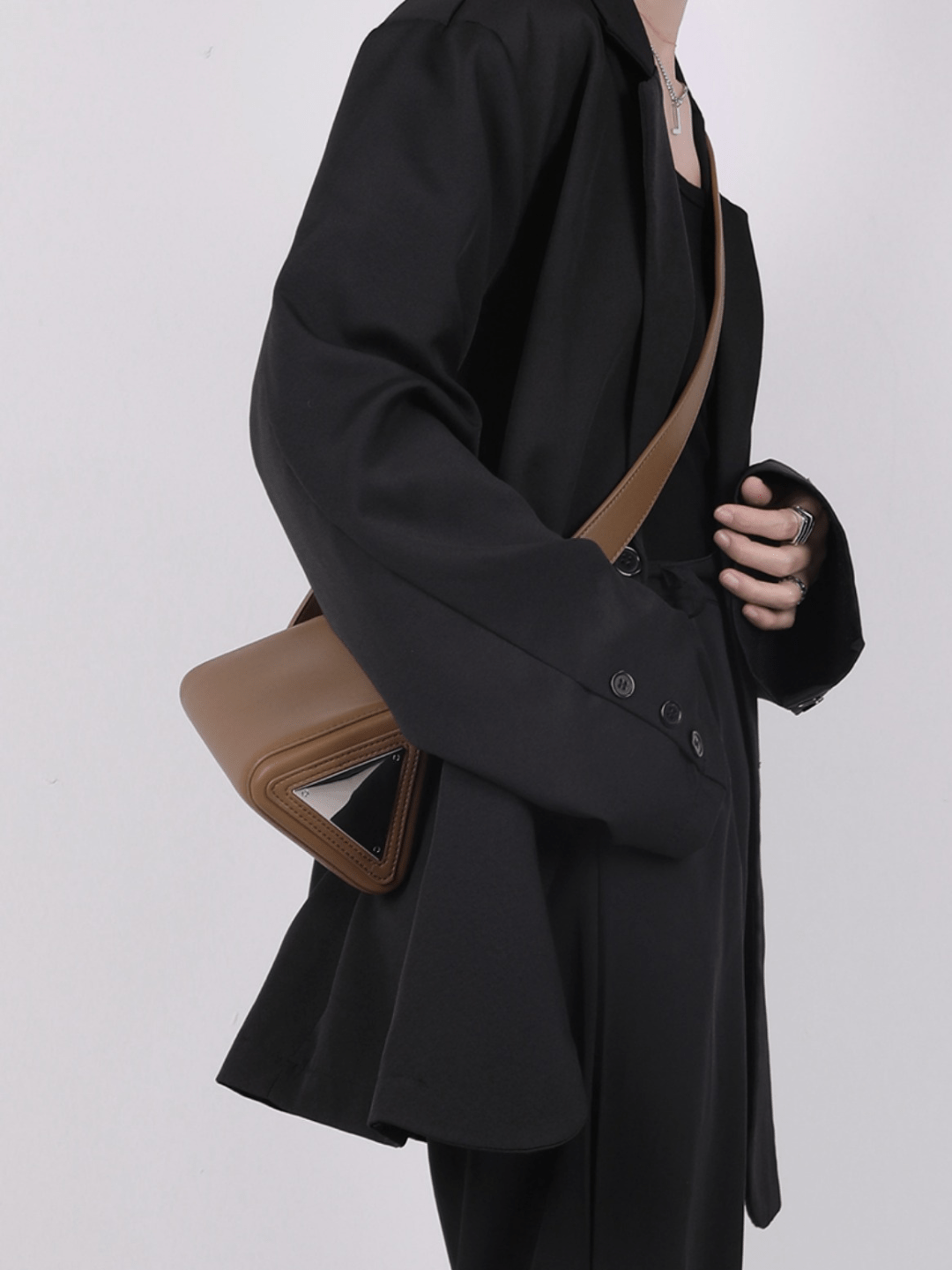 [luckystudio] Triangle Simple Crossbody Bag st1944