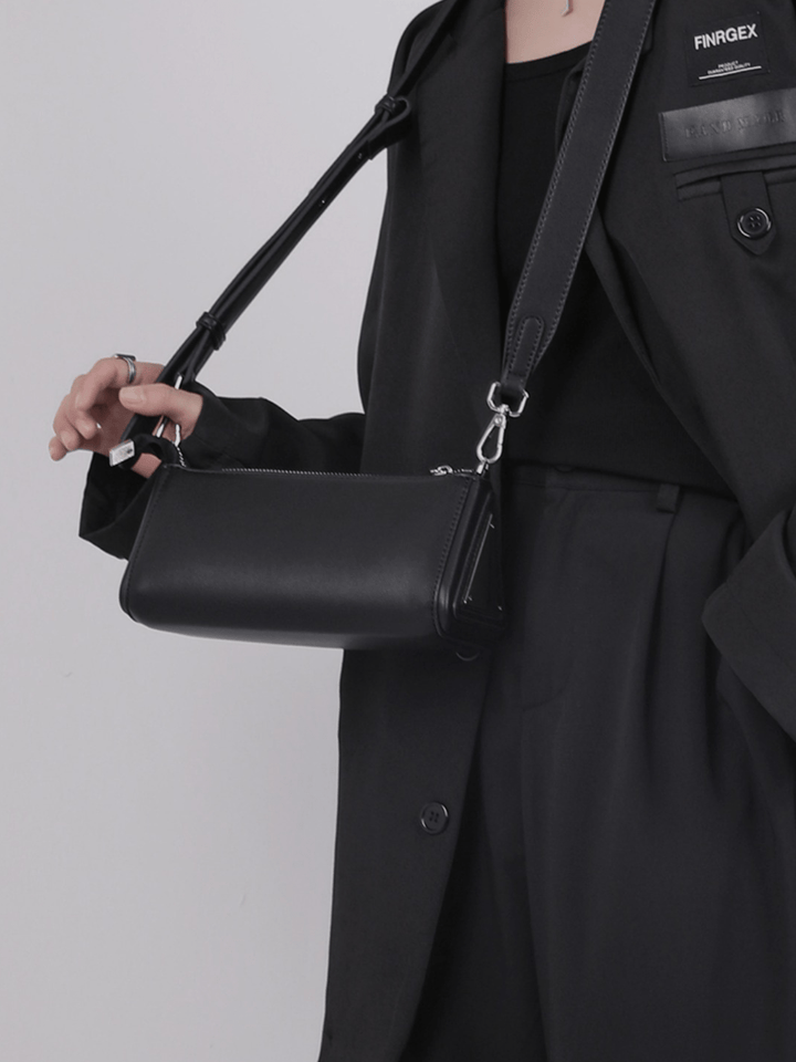 [luckystudio] Triangle Simple Crossbody Bag st1944