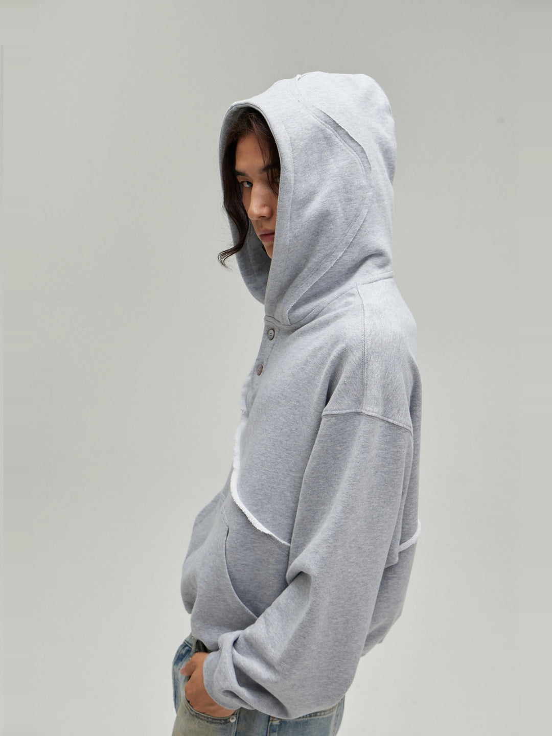 [FLAT ROOM] ASYMMETRIC BUTTON-UP HOODED SWEATSHIRT ST2057