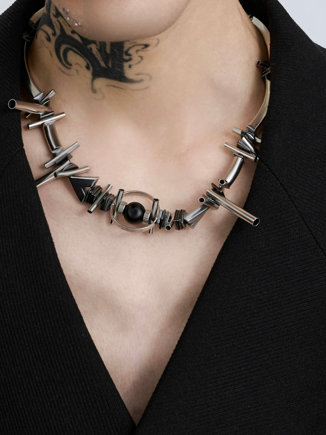 [STRUC TON] FUTURISTIC SPIKE NECKLACE ST1175