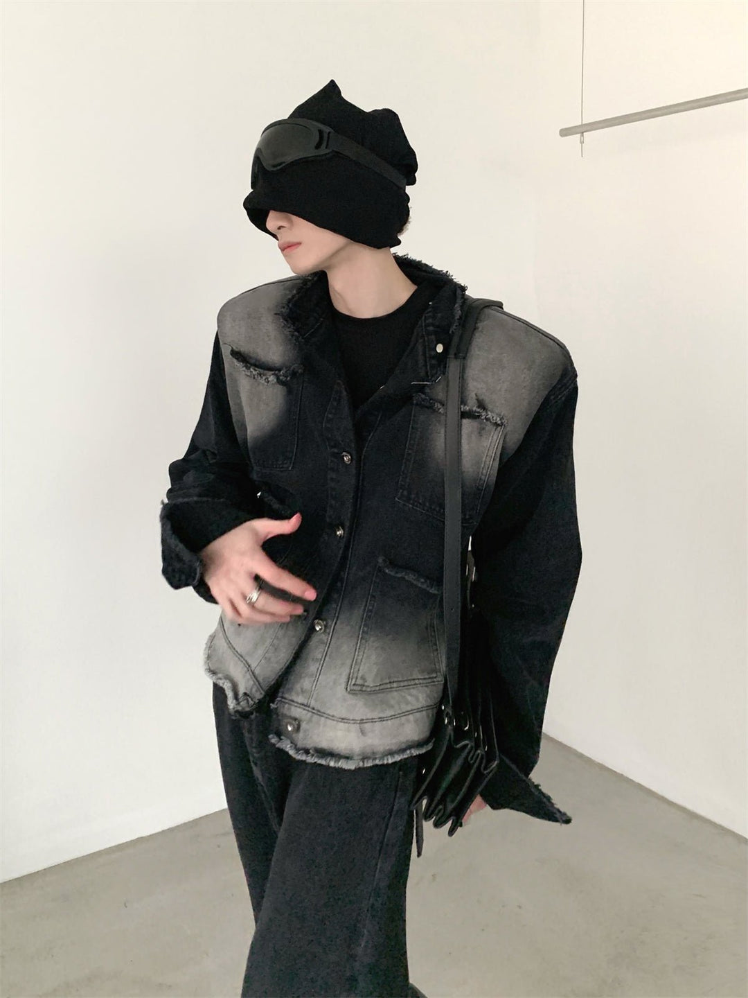 [AutumnWind] shoulder pad denim jacket st1962