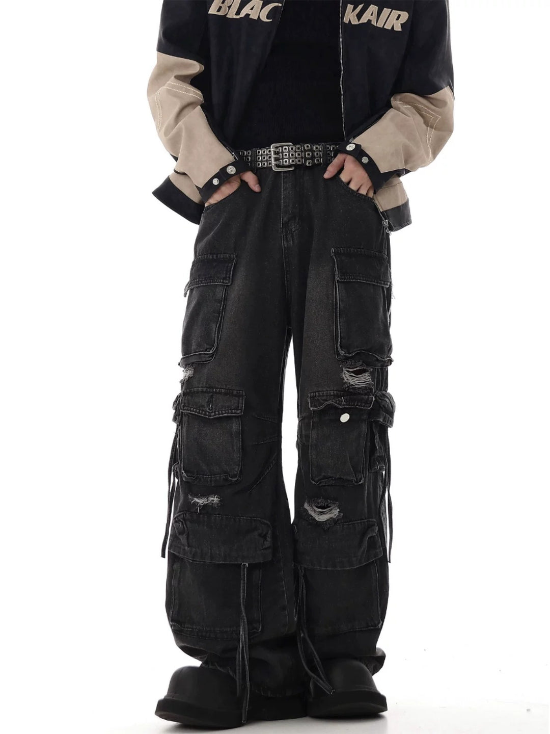 HEAVY-DUTY DISTRESSED MULTI-POCKET CARGO JEANS ST5215